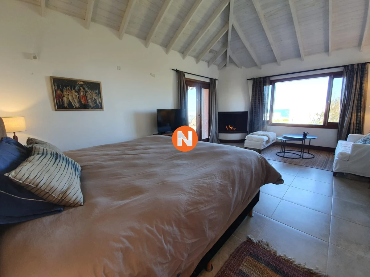 Casa Ref.219433 - Casa en Montoya de 5 dormitorios