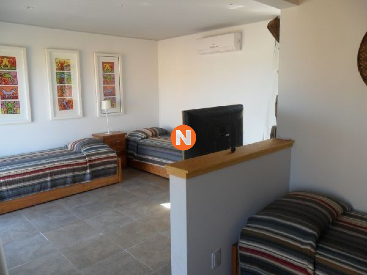 Casa Ref.223500 - Casa en Venta, 5 dormitorios, La Barra