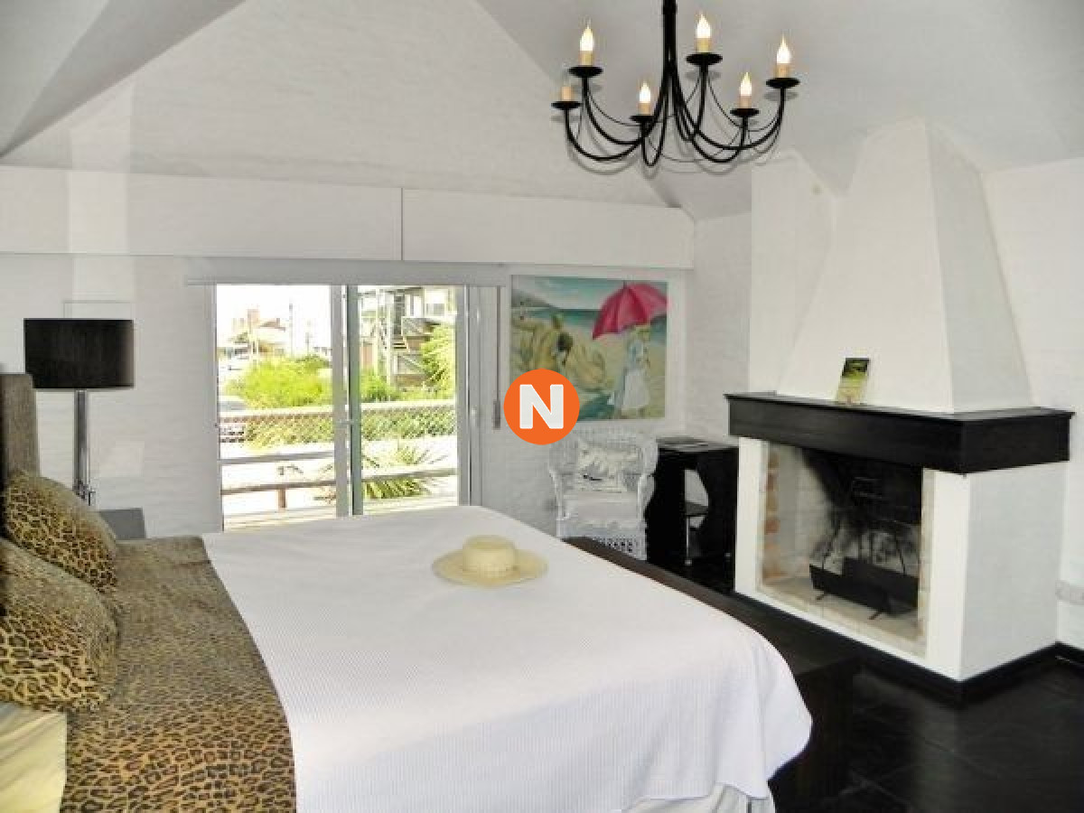 Casa Ref.223509 - Casa en Venta, 6 dormitorios, La Barra