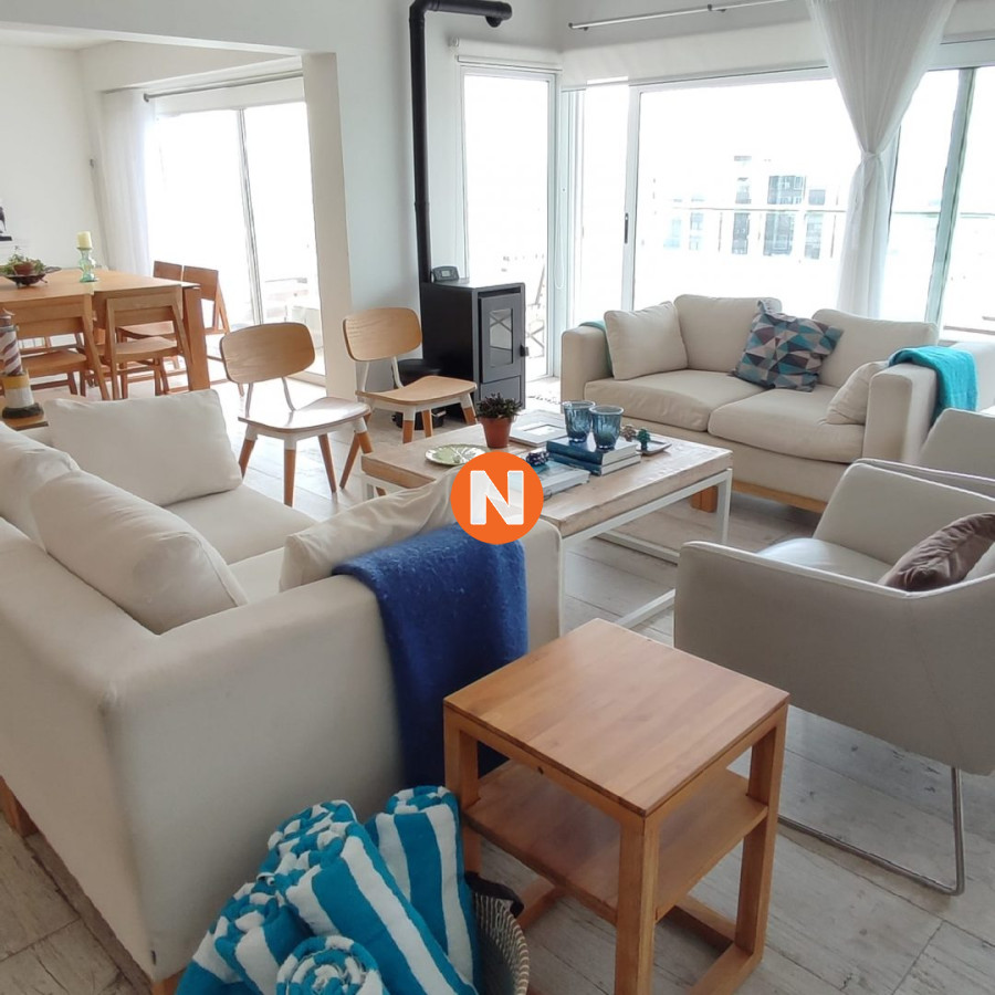 Casa Ref.220186 - Pent-house en la Playa Brava, 3 dormitorios