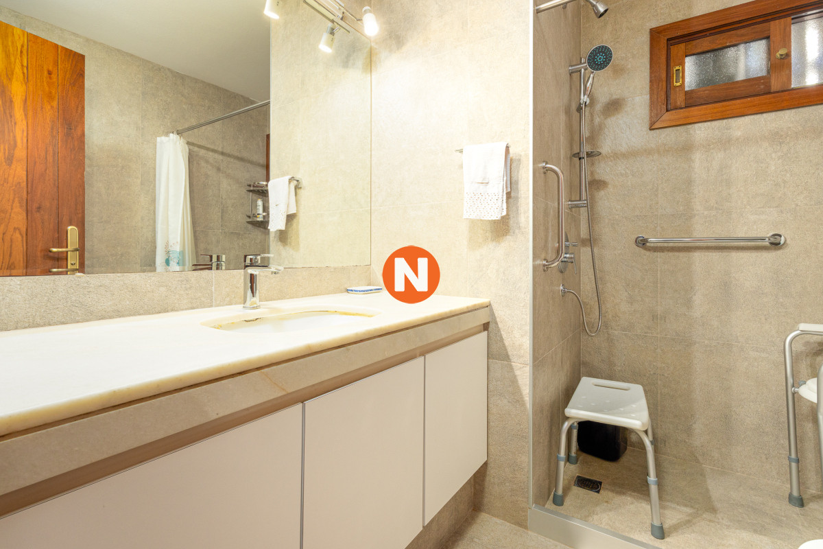 Casa Ref.223965 - Impresionante casa en Alquiler. En el Golf