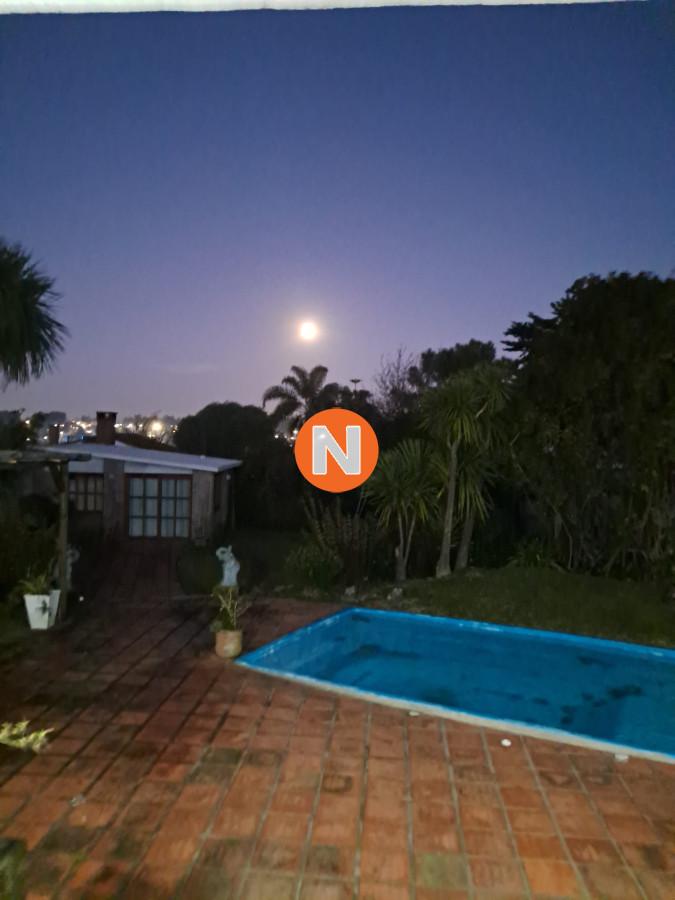 Casa Ref.223860 - Casa en Venta, 4 dormitorios