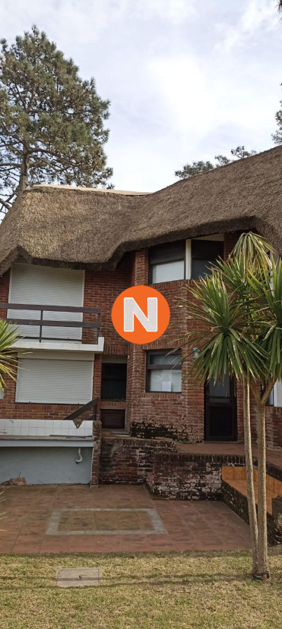 Casa Ref.224066 - Casa a la Venta, 3 dormitorios, En Pinares