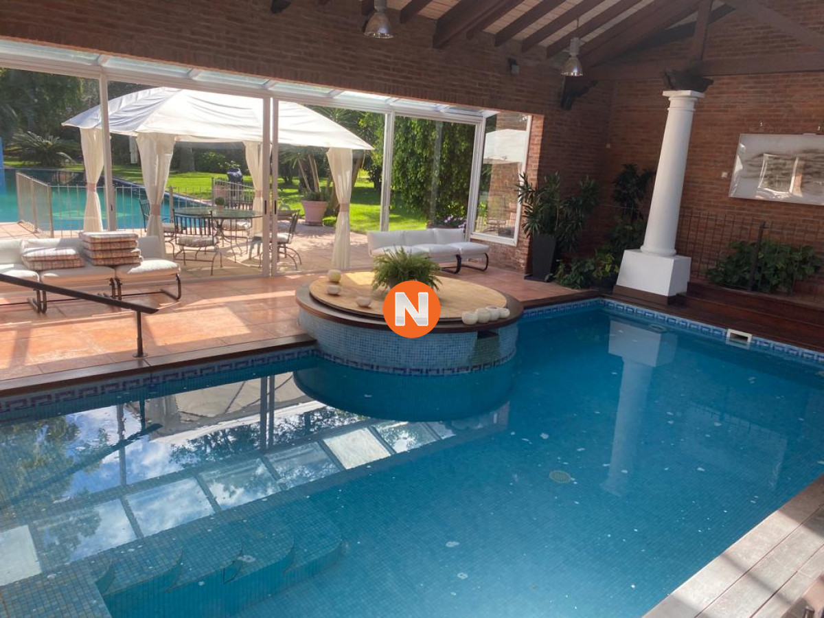 Casa Ref.219376 - Casa para alquilar de 5 dormitorios en Punta del Este 