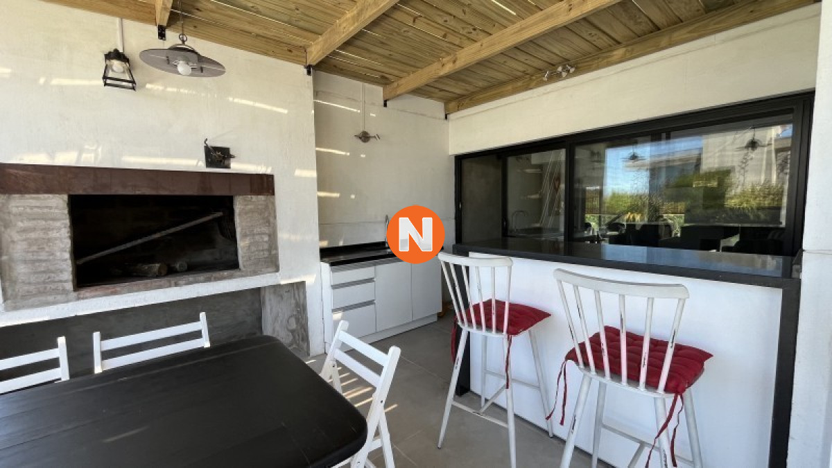 Casa Ref.223503 - Casa en Venta, 5 dormitorios, La Barra