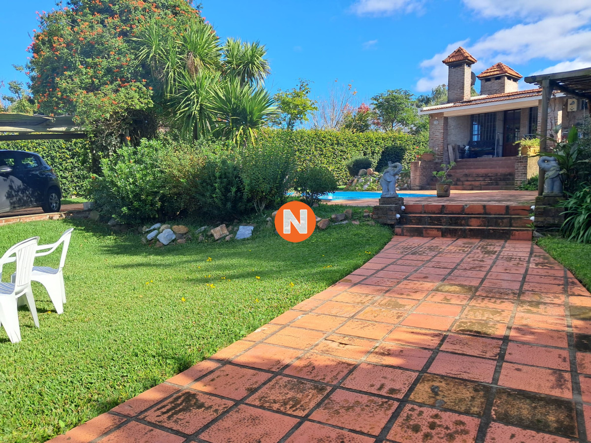 Casa Ref.223860 - Casa en Venta, 4 dormitorios