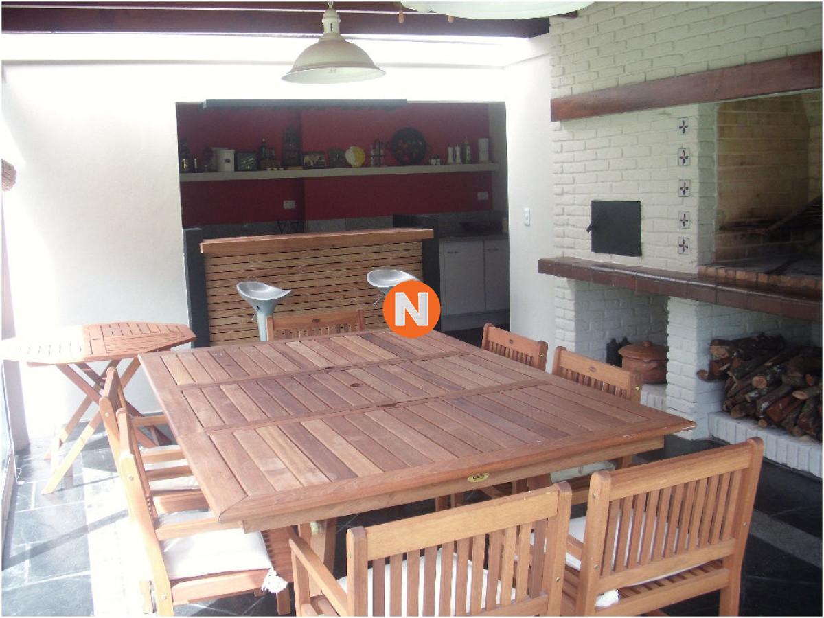 Casa Ref.207154 - Casa en Venta, Mansa, Punta del Este, 3 Dormitorios.