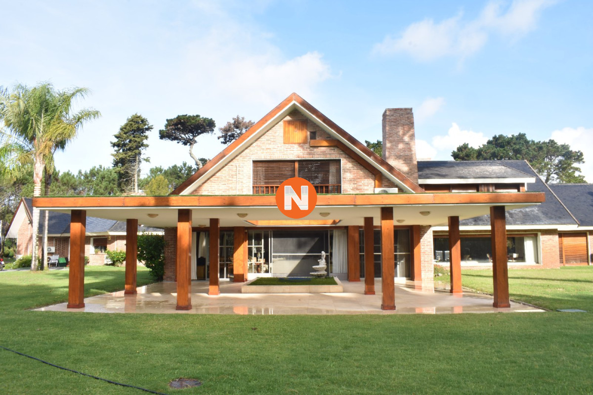 Casa Ref.213585 - UNA DE LAS MEJORES CASAS EN ZONA DE LUGANO