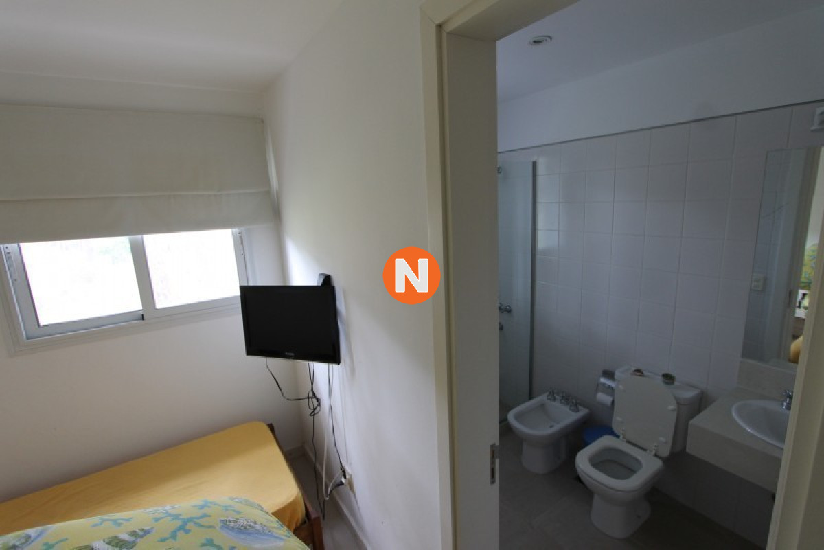 Casa Ref.223501 - Casa en Venta, La Barra, 5 dormitorios