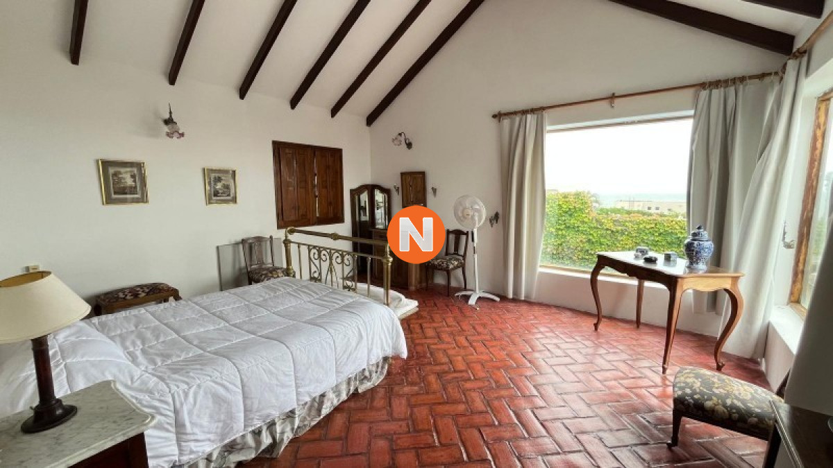 Casa Ref.223502 - Casa en Venta, 6 dormitorios, La Barra