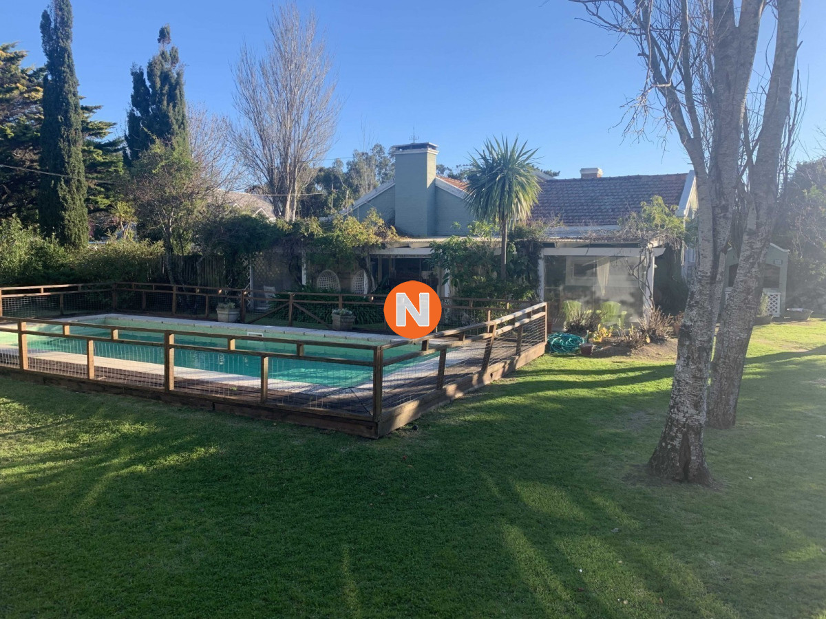 Casa Ref.223505 - Casa en Venta, 4 dormitorios, La Barra