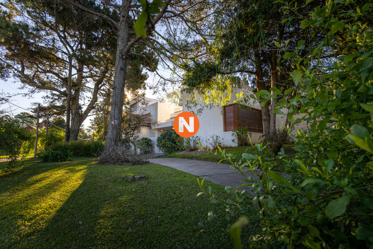 Casa Ref.223965 - Impresionante casa en Alquiler. En el Golf