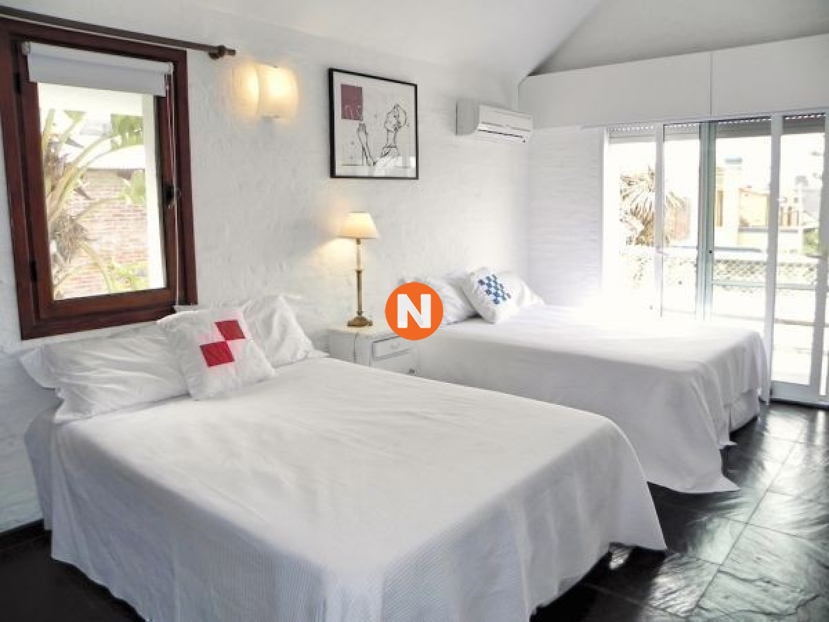 Casa Ref.223509 - Casa en Venta, 6 dormitorios, La Barra