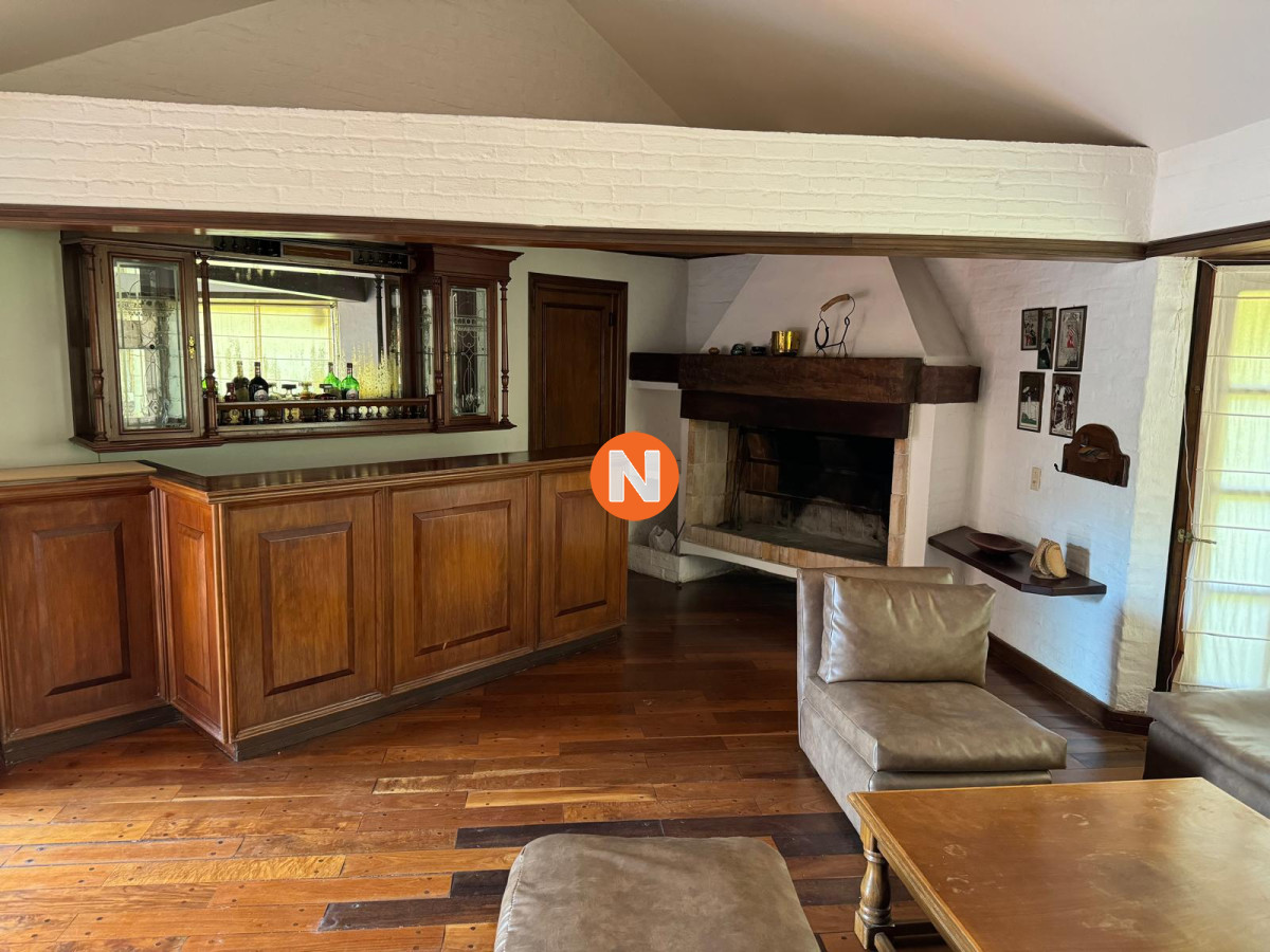 Casa Ref.205372 - Casa alquiler de temporada Golf, Punta del Este, 4 Dormitorios.
