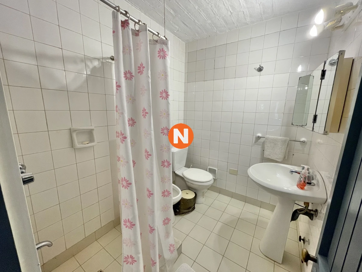 Casa Ref.220551 - VENTA DE CASA DE 3 DORMITORIOS Y SERVICIO EN RINCON DEL INDIO PUNTA DEL ESTE