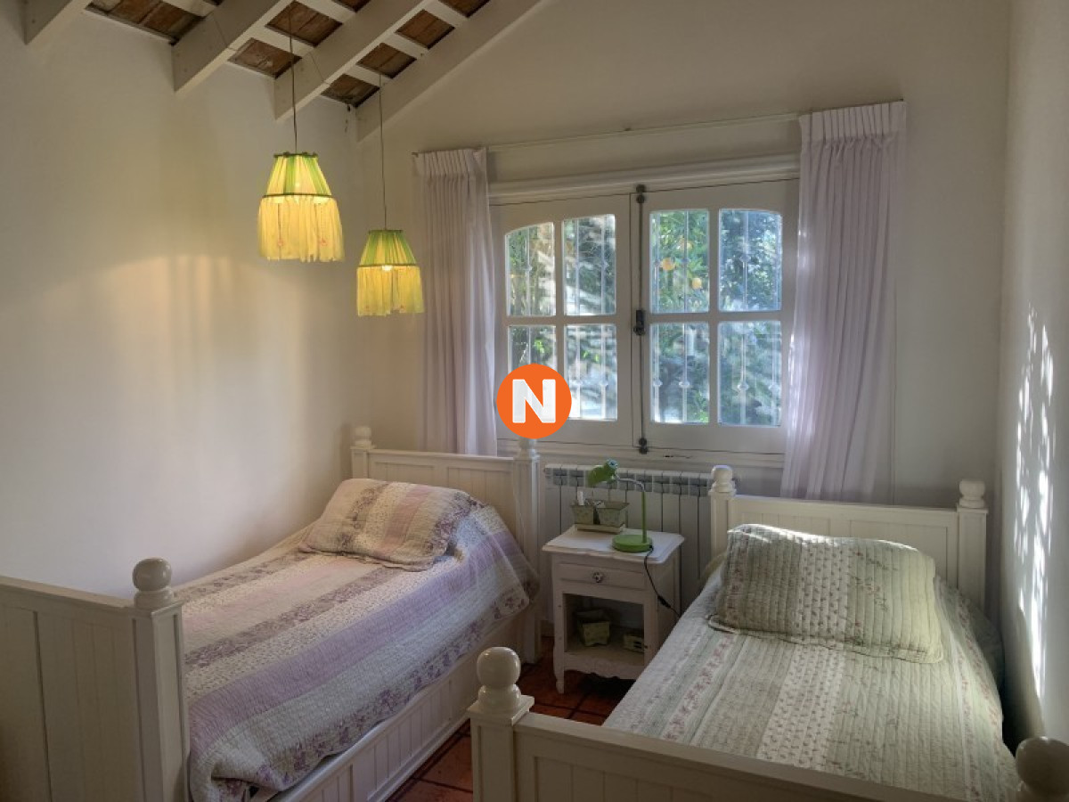 Casa Ref.223505 - Casa en Venta, 4 dormitorios, La Barra