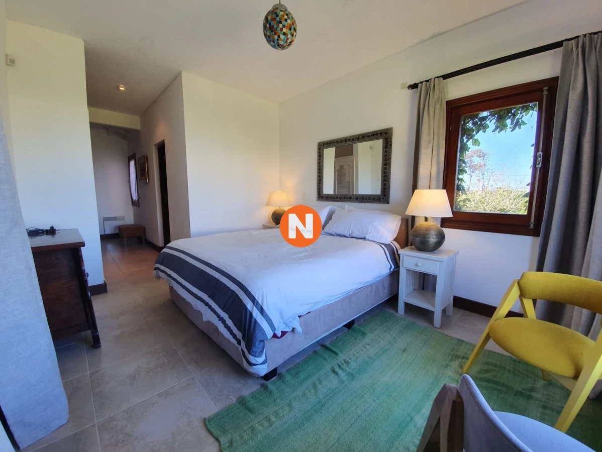 Casa Ref.219433 - Casa en Montoya de 5 dormitorios