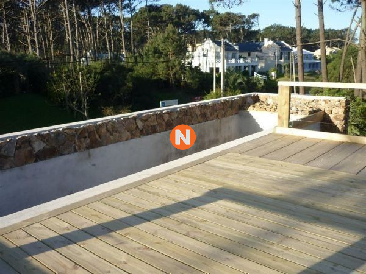 Casa Ref.223504 - Apartamento en Venta, 4 dormitoritos, La Barra