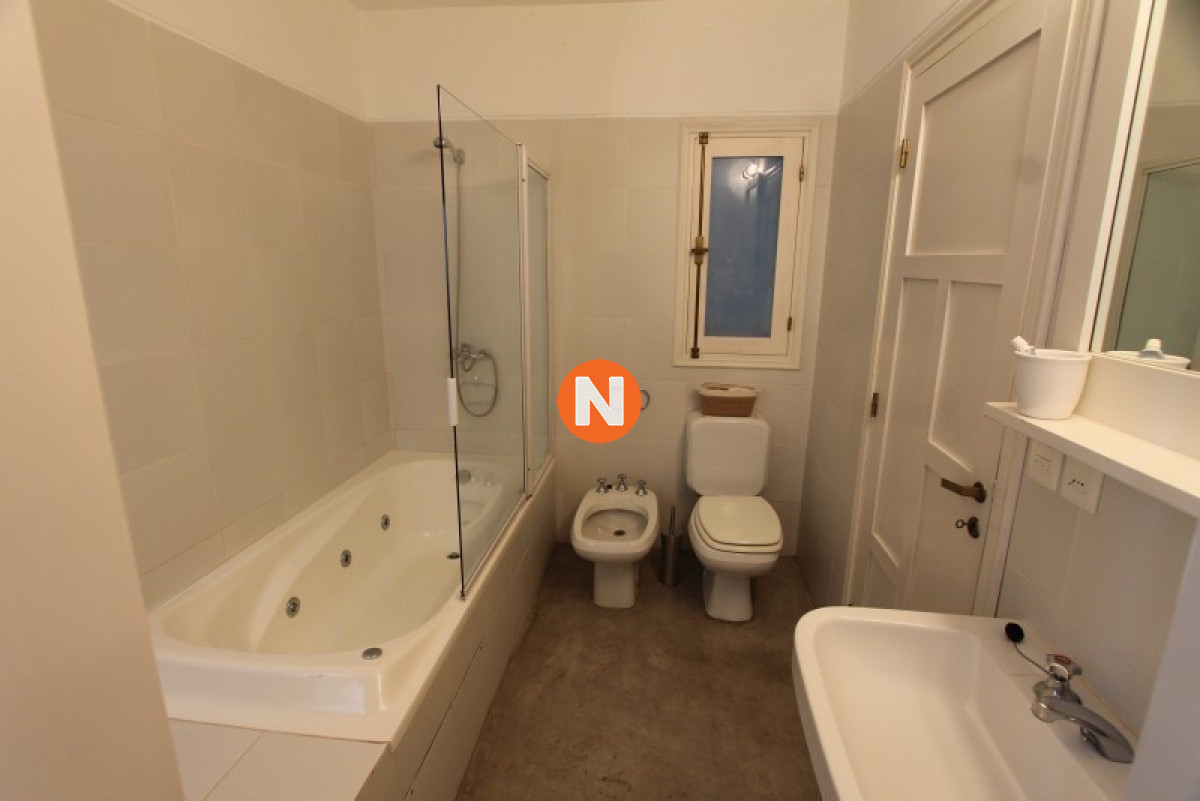 Casa Ref.223499 - Casa en Venta, 3 dormitorios, La Barra