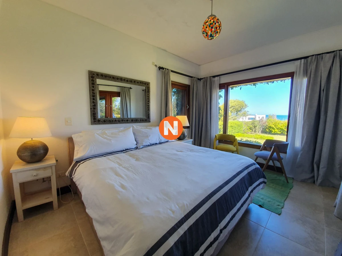 Casa Ref.219433 - Casa en Montoya de 5 dormitorios