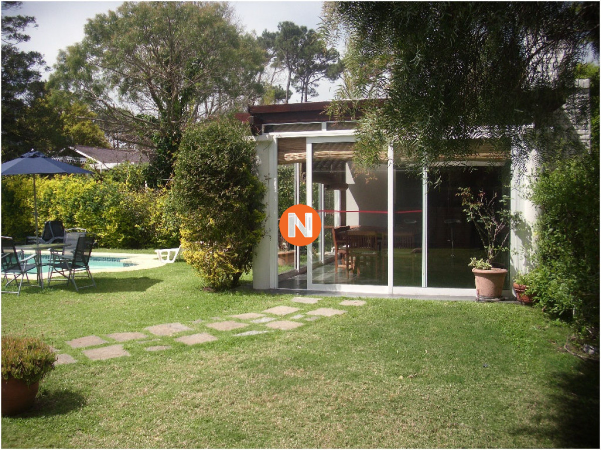 Casa Ref.207154 - Casa en Venta, Mansa, Punta del Este, 3 Dormitorios.