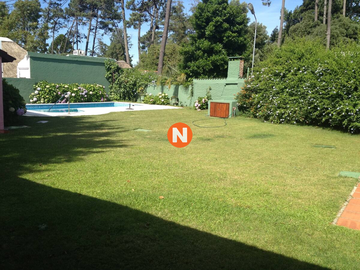 Casa Ref.206470 - Casa en Alquiler, Pinares, Punta del Este, 4 Dormitorios.
