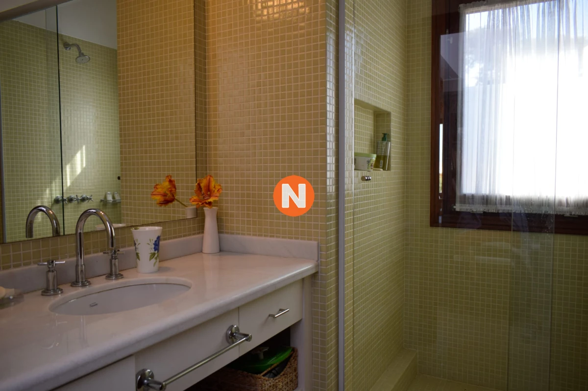 Casa Ref.219433 - Casa en Montoya de 5 dormitorios