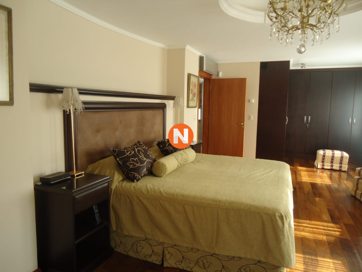 Casa Ref.209176 - Casa en Venta, Mansa, Punta del Este, 5 Dormitorios.