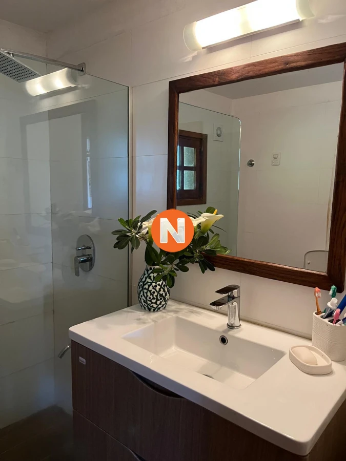 Casa Ref.223811 - Venta de casa de 4 dormitorios en Pinares