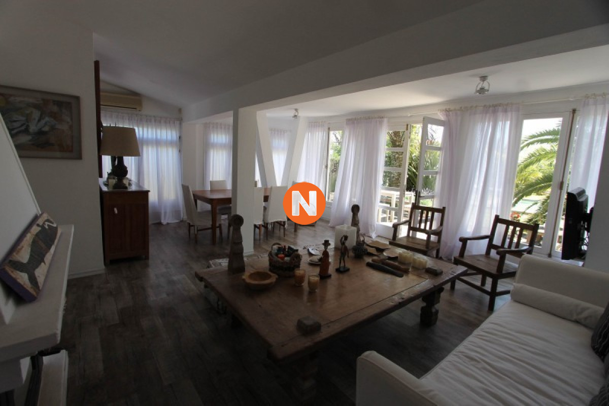 Casa Ref.223499 - Casa en Venta, 3 dormitorios, La Barra