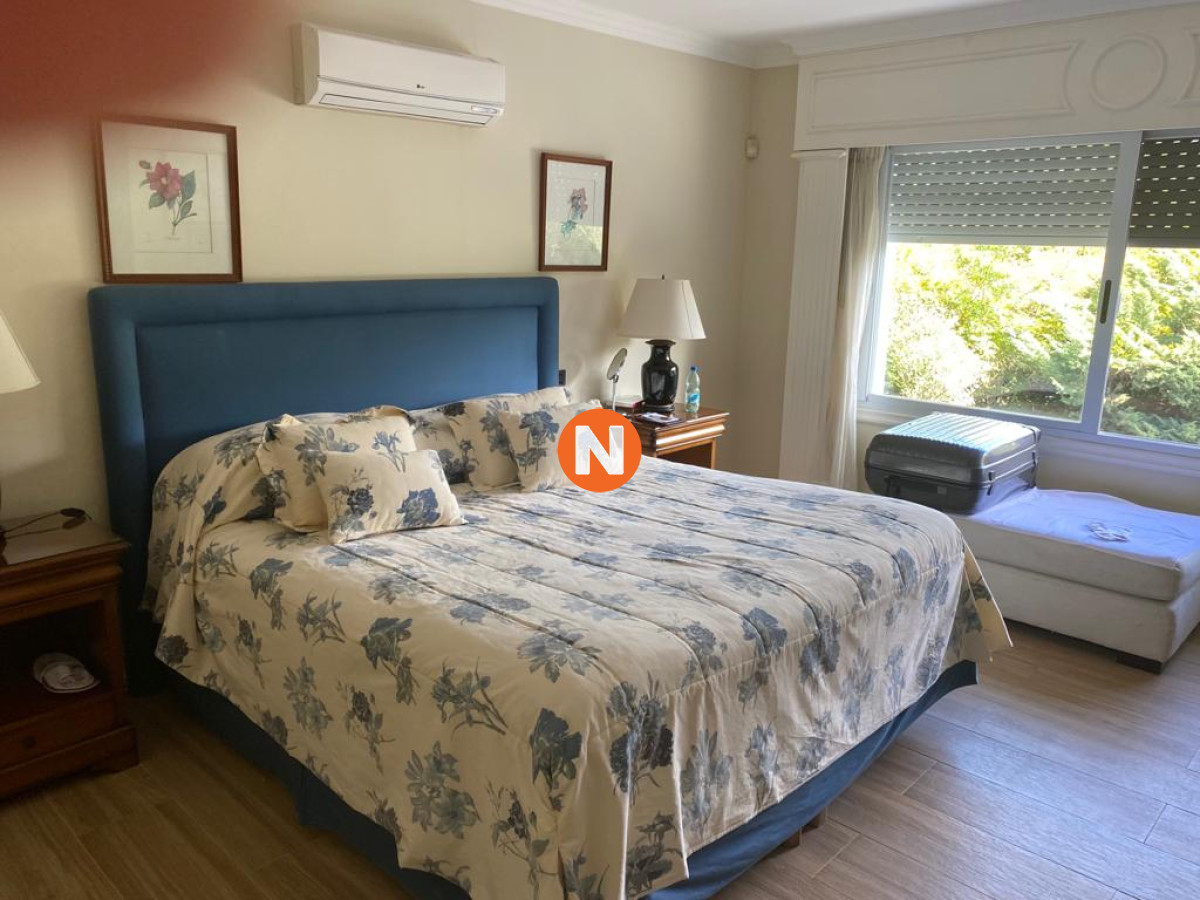 Casa Ref.219376 - Casa para alquilar de 5 dormitorios en Punta del Este 