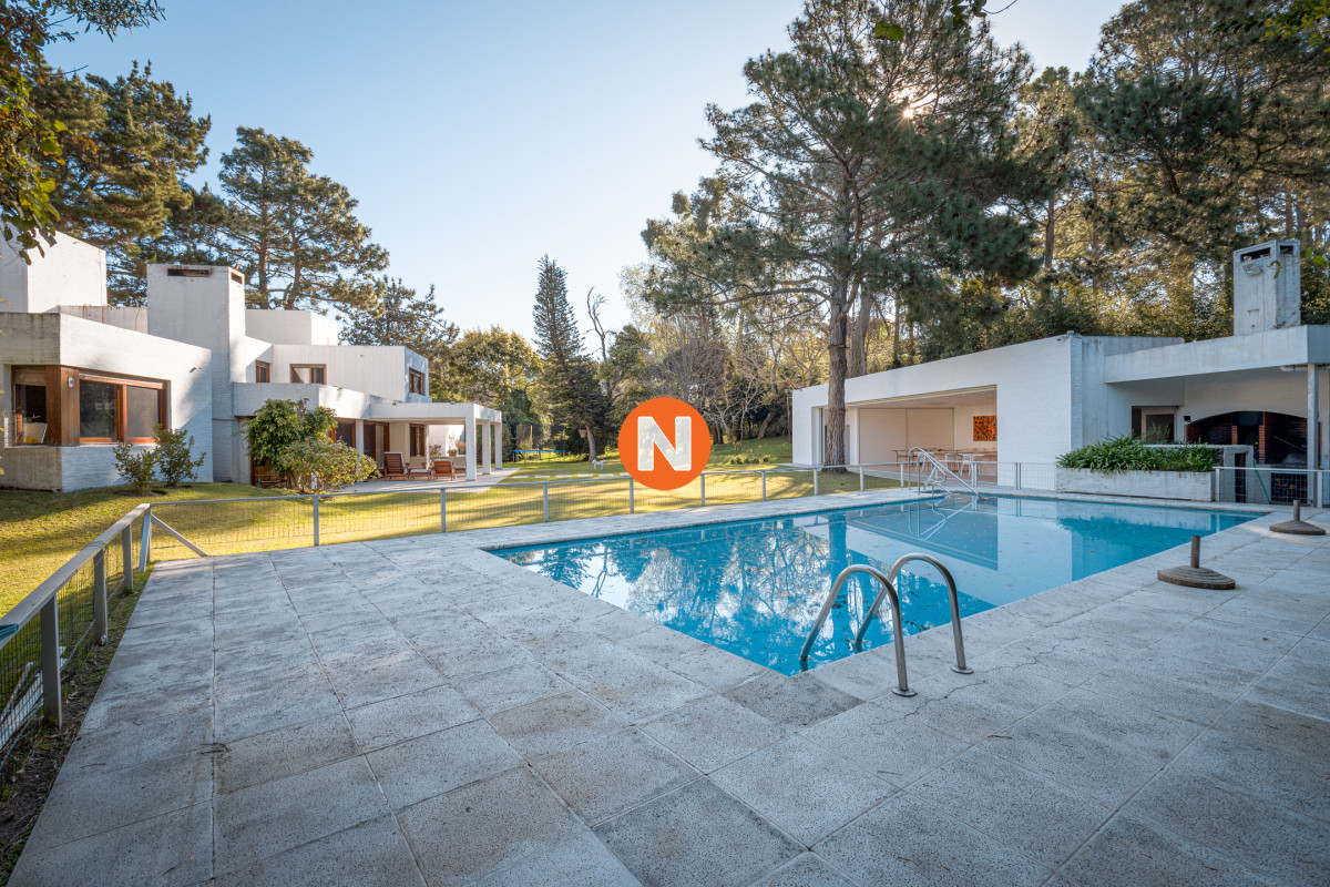 Casa Ref.223965 - Impresionante casa en Alquiler. En el Golf