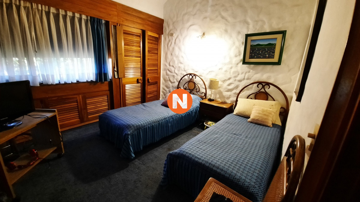 Casa Ref.207944 - CASA EN VENTA EN MANSA PUNTA DEL ESTE 5 DORMITORIOS 