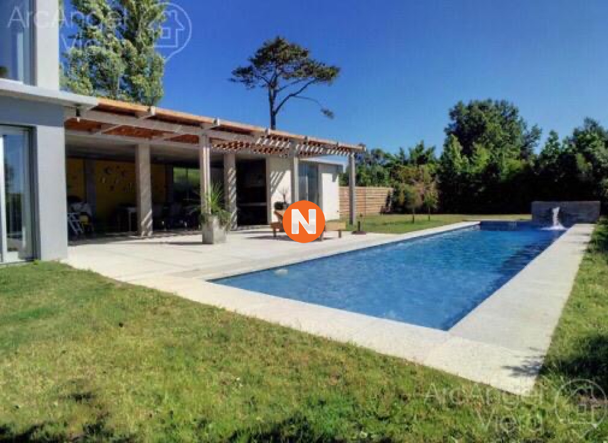 Casa Ref.222109 - VENTA CASA EN LA RESIDENCE 3 DORMITORIOS - PUNTA DEL ESTE