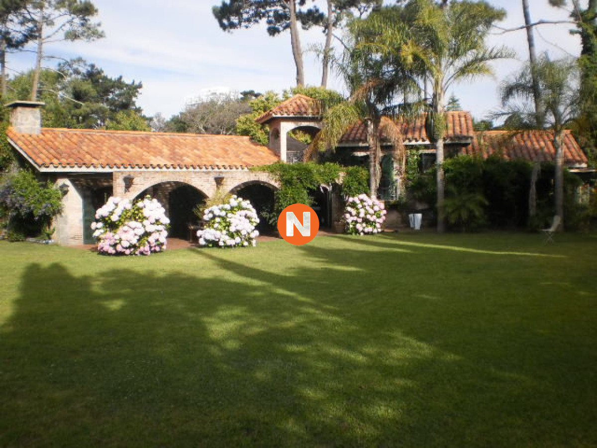 Casa Ref.205470 - Casa en Alquiler, Mansa, Punta del Este, 3 Dormitorios.