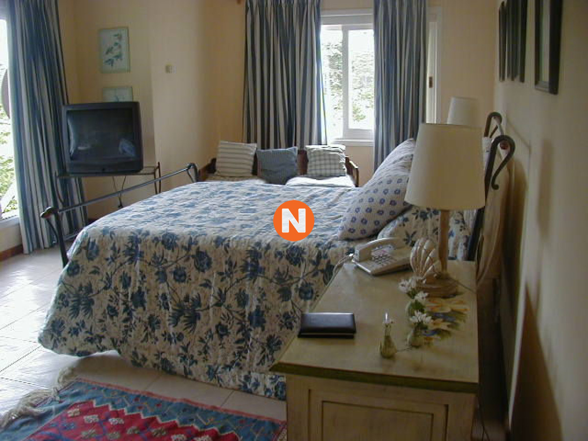 Casa Ref.205482 - Casa en Venta, Golf, Punta del Este, 5 Dormitorios.