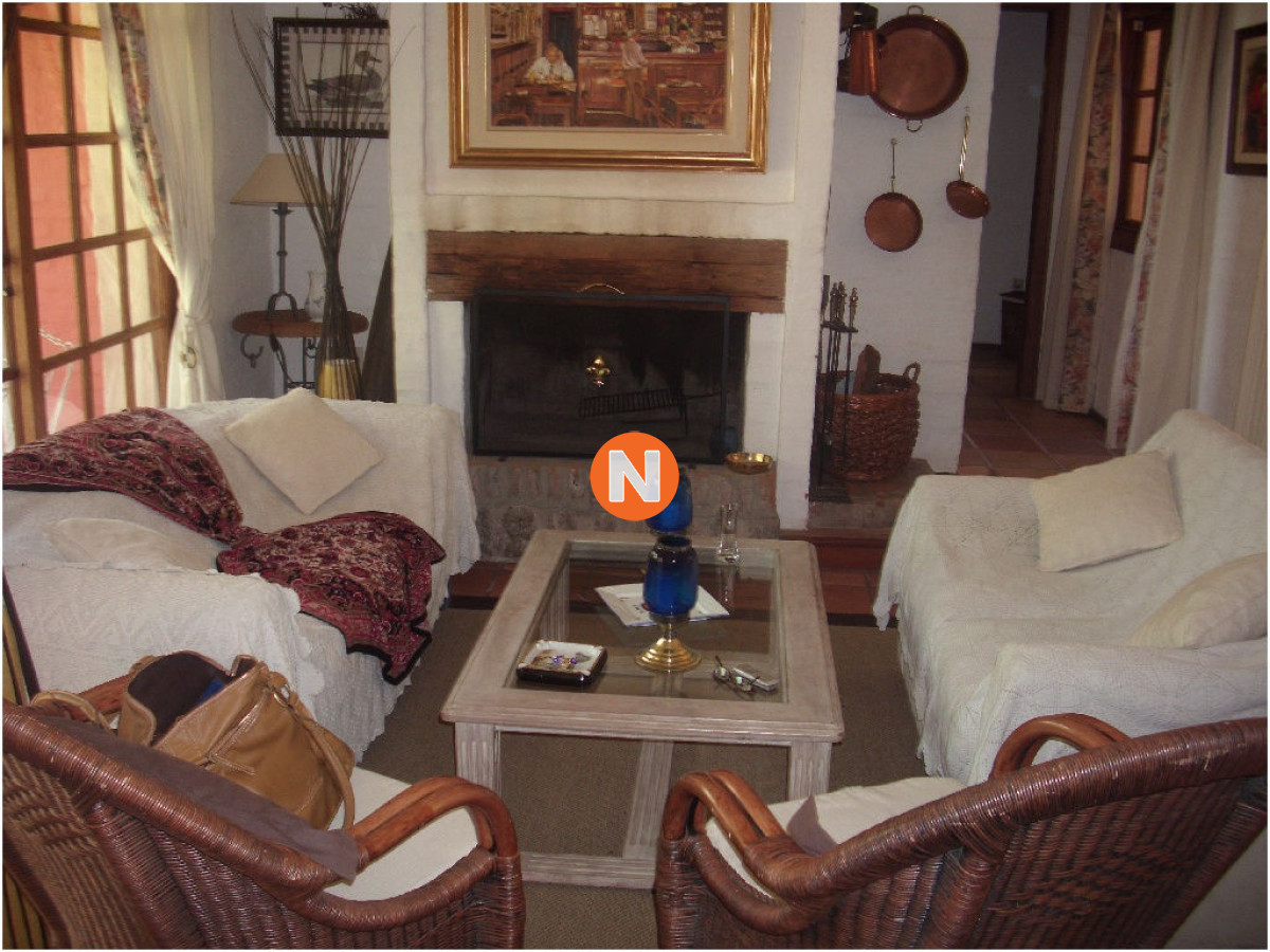 Casa Ref.205491 - Casa en Alquiler, San Rafael, Punta del Este, 4 Dormitorios.