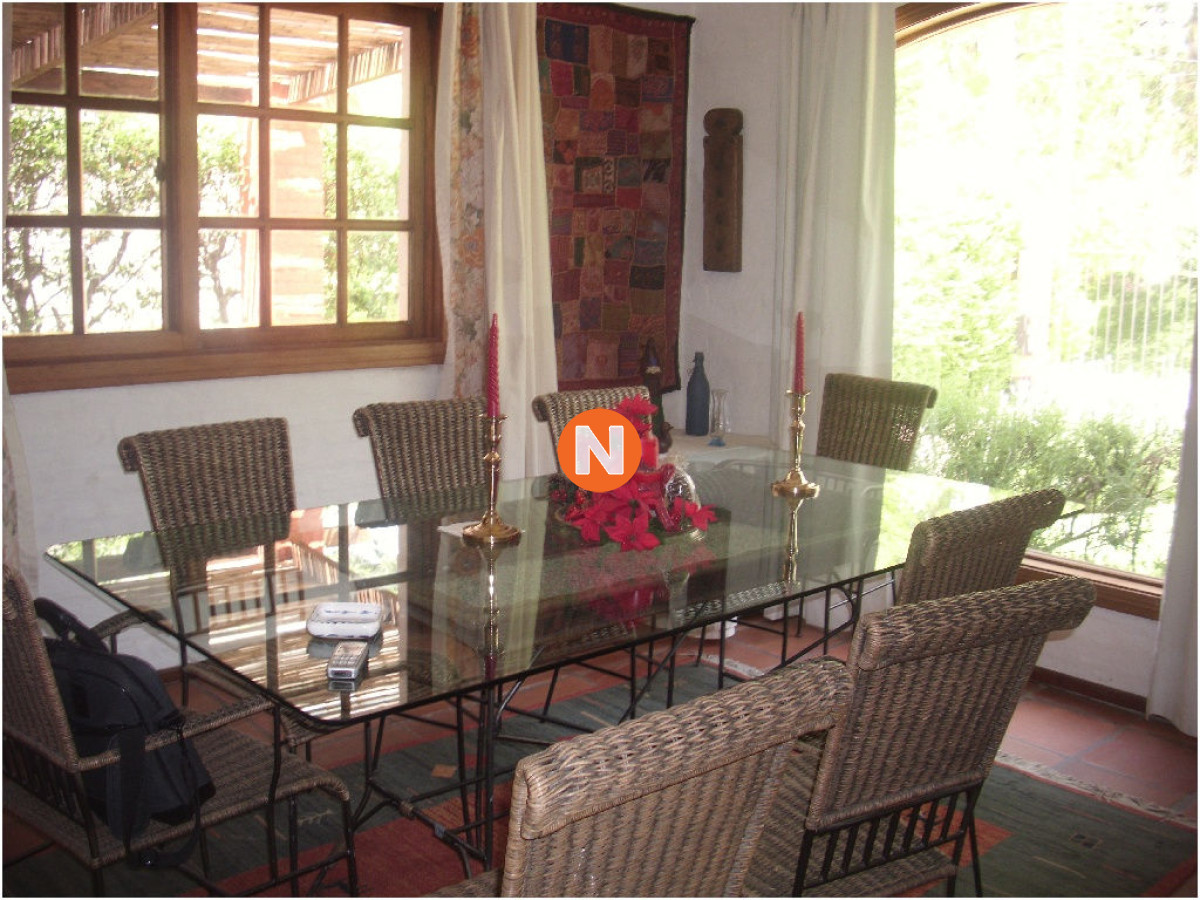Casa Ref.205491 - Casa en Alquiler, San Rafael, Punta del Este, 4 Dormitorios.