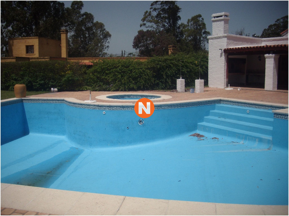 Casa Ref.205491 - Casa en Alquiler, San Rafael, Punta del Este, 4 Dormitorios.