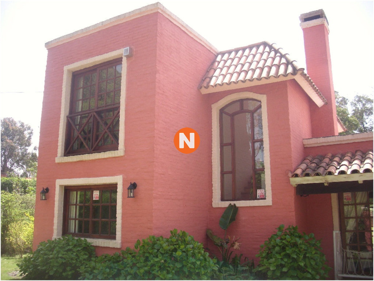Casa Ref.205491 - Casa en Alquiler, San Rafael, Punta del Este, 4 Dormitorios.