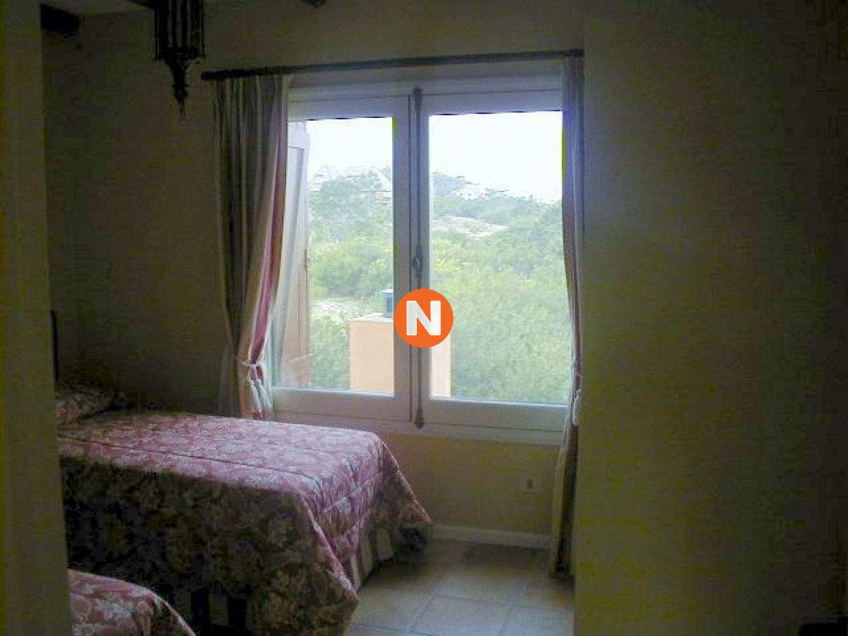 Casa Ref.205529 - Casa en Venta y Alquiler, El Chorro, Manantiales, 3 Dormitorios.