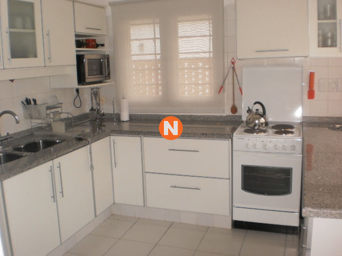 Casa Ref.205545 - Casa en  Alquiler, San Rafael, Punta del Este, 4 Dormitorios.