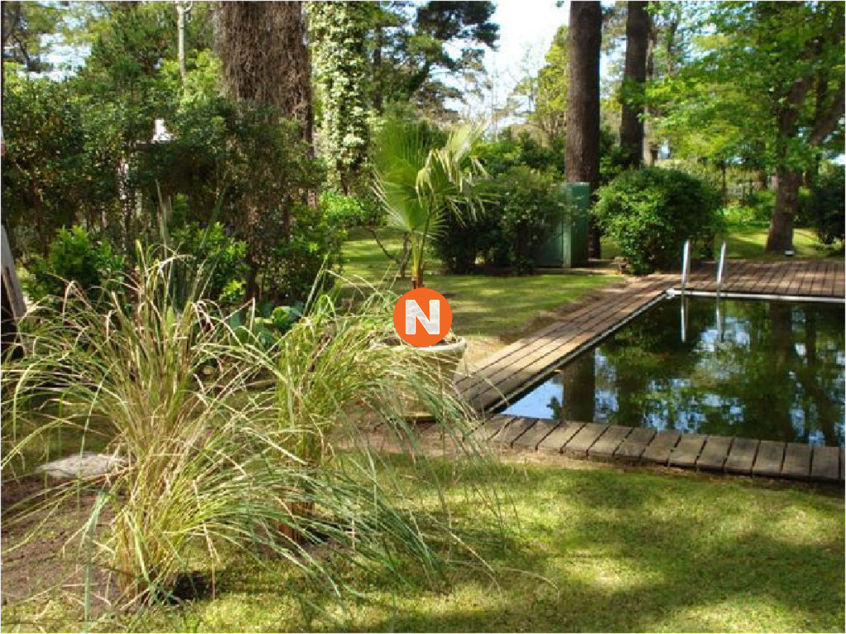 Casa Ref.205610 - Hermosa Casa en Venta y Alquiler Zona  Golf, Punta del Este, 4 Dormitorios, House in sale!!!!