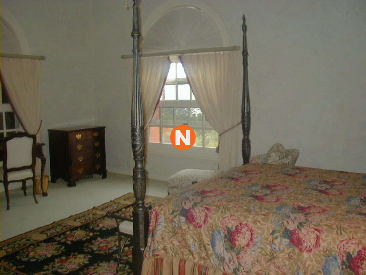 Casa Ref.205650 - Casa en Venta, Solanas, Punta Ballena, 7 Dormitorios.