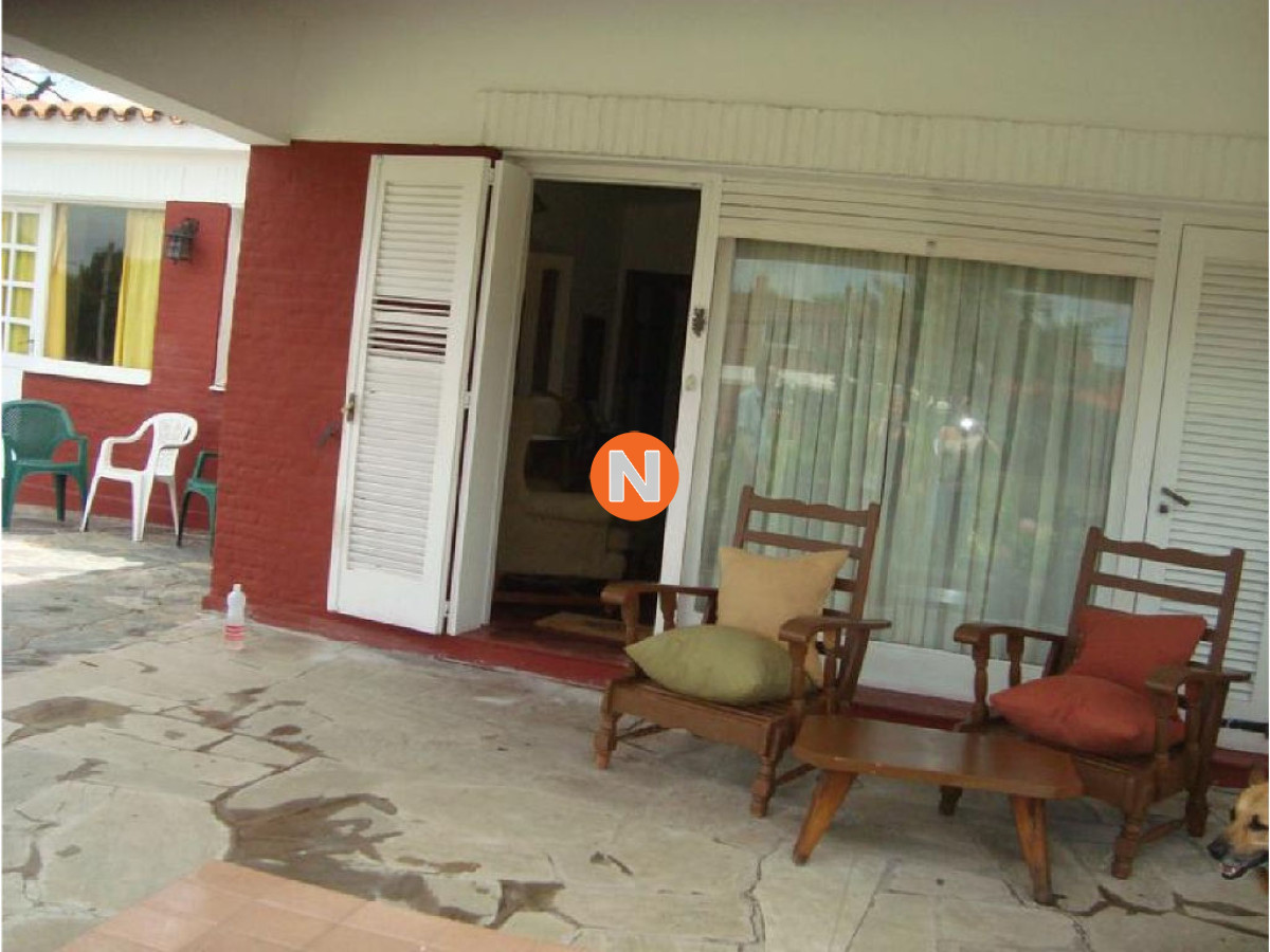 Casa Ref.208030 - Casa en Alquiler, Pinares, Punta del Este, 4 Dormitorios.