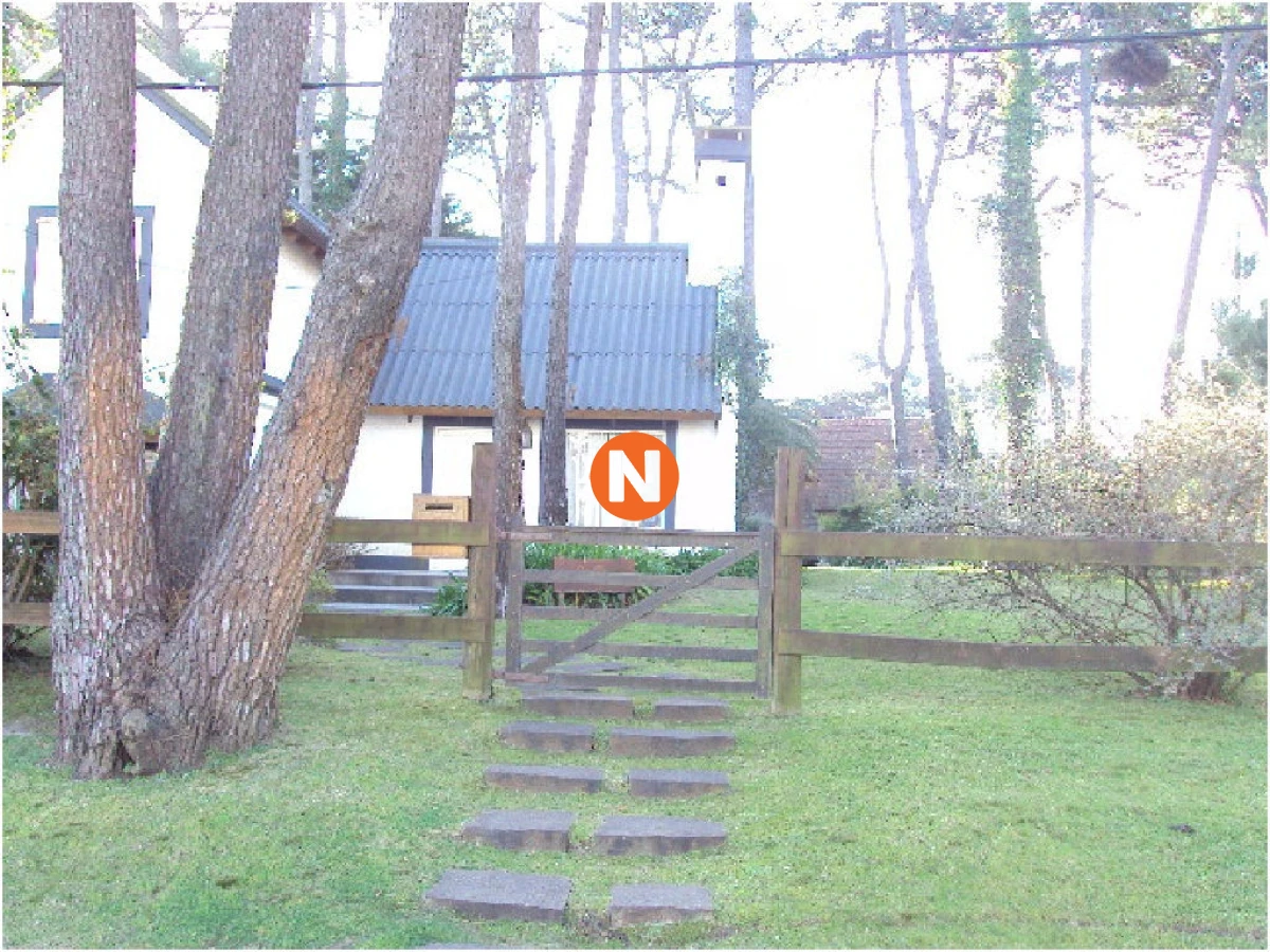 Casa Ref.208052 - Casa en Venta, Brava, Punta del Este, 3 Dormitorios.