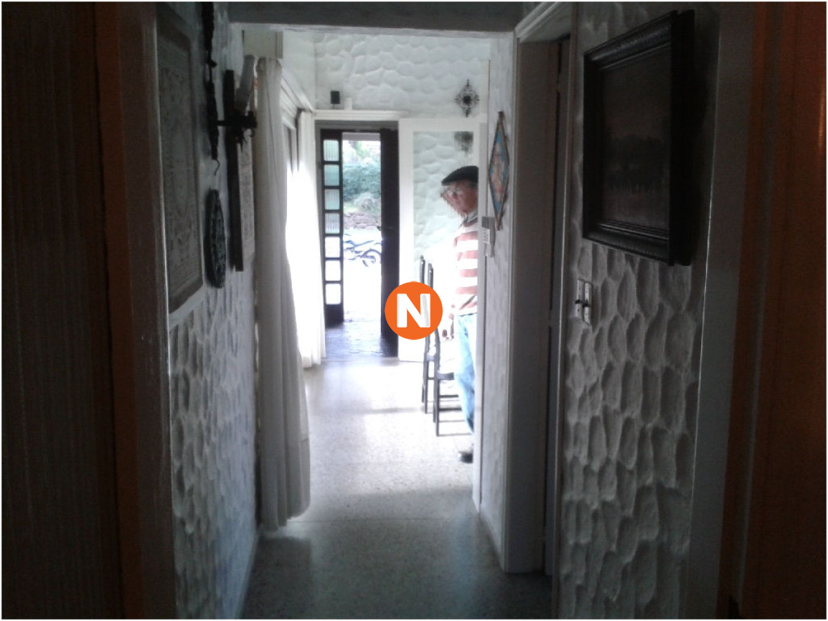 Casa Ref.205741 - Chalet en Venta, Mansa, Punta del Este, 4 Dormitorios.