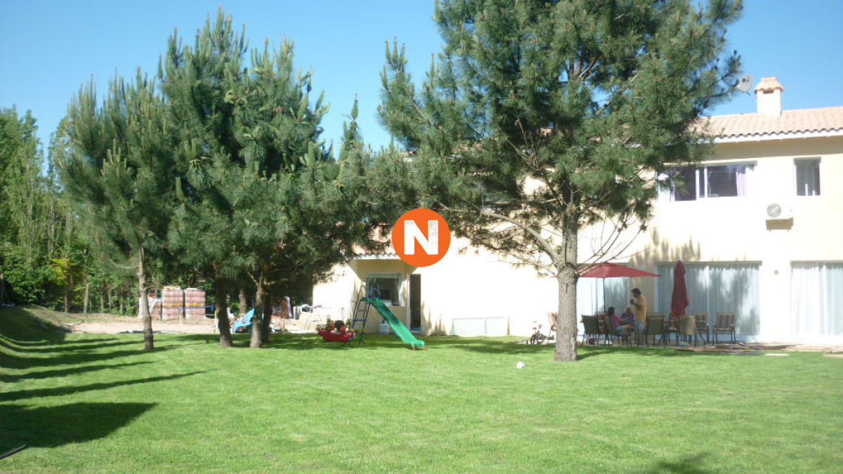 Casa Ref.208393 - Casa en Alquiler, , Punta del Este, 3 Dormitorios.