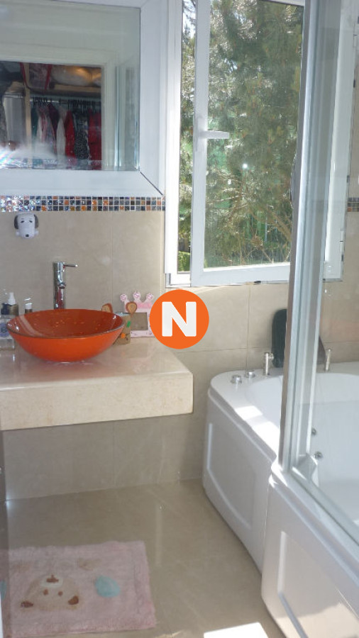 Casa Ref.208393 - Casa en Alquiler, , Punta del Este, 3 Dormitorios.