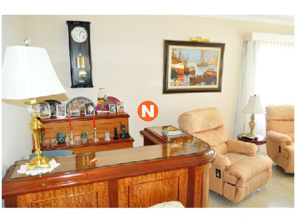 Casa Ref.209176 - Casa en Venta, Mansa, Punta del Este, 5 Dormitorios.
